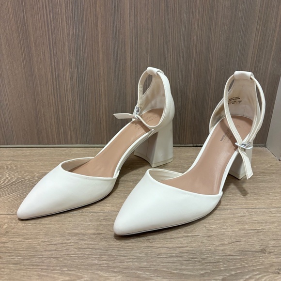 Call It Spring Womens Daliaa Heels - White - Picture 2 of 4